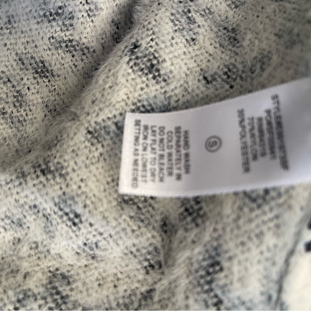 Evolution sweater - Picture 4 of 6